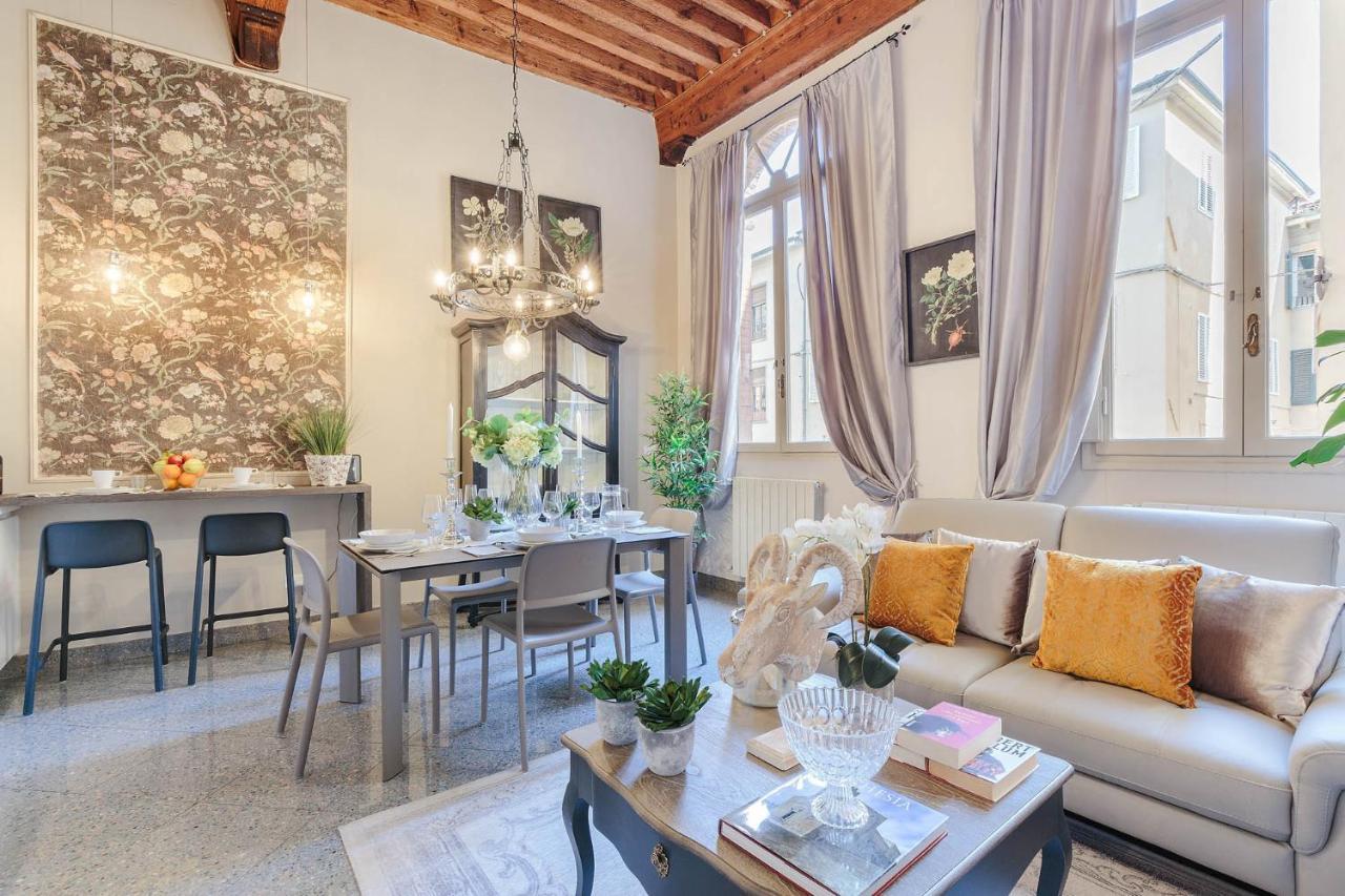Casa Arias Lägenhet Lucca Exteriör bild