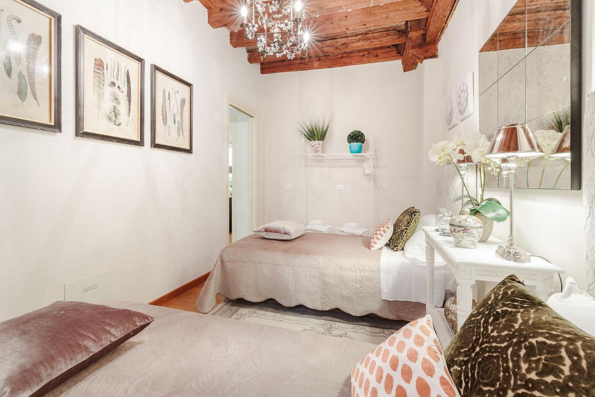 Casa Arias Lägenhet Lucca Exteriör bild